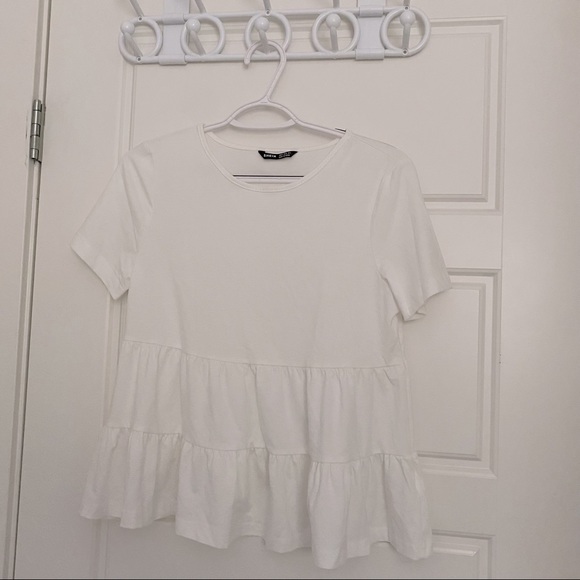 SHEIN Tiered top 🤍 - Picture 1 of 3